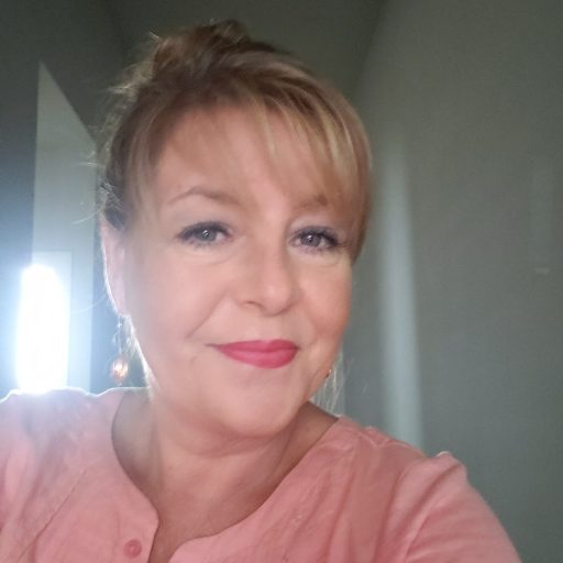 Tracy Bewley